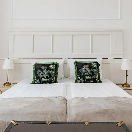 Beletage-boutique Hotel 3*