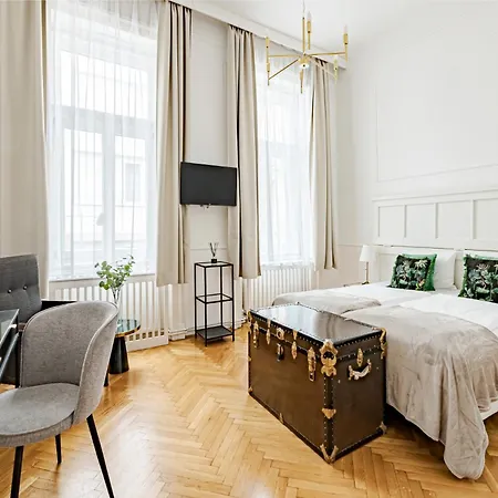 Beletage-boutique Hotel 3*