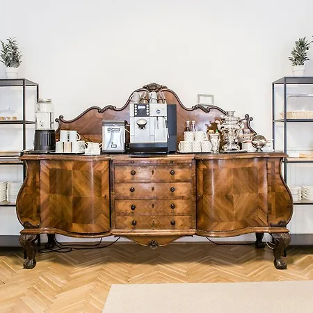 Beletage-boutique Hotel 3*